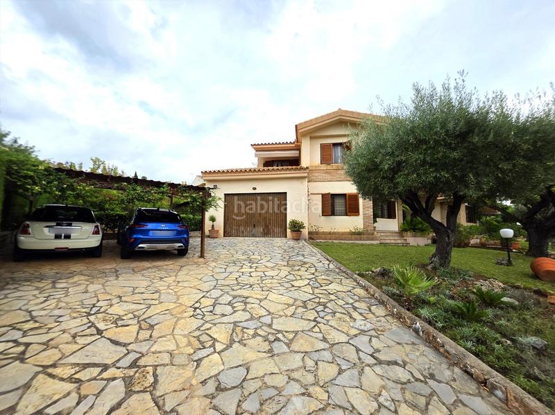 Foto d08f3f33-0f8c-4050-a8a9-33a9e6bdb1e2. Chalet con riscaldamento parcheggio piscina in Borriol