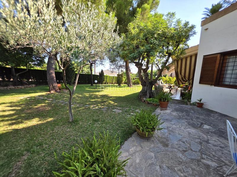 Foto d0a1f455-35fd-43d4-81b1-ac2605bae85c. Chalet con riscaldamento parcheggio piscina in Borriol