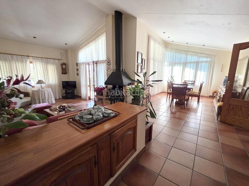 Foto f925b5f5-3f54-474e-8d7d-cc3eebbdd6da. Chalet con riscaldamento parcheggio piscina in Borriol