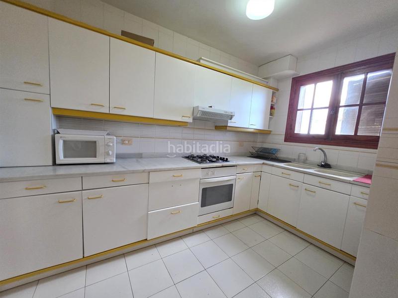 Foto afbd55cb-835d-40d6-b1f2-3539b2d8bb0d. Chalet in calle pl numero 7 105 in El Grao Castellón de la Plana