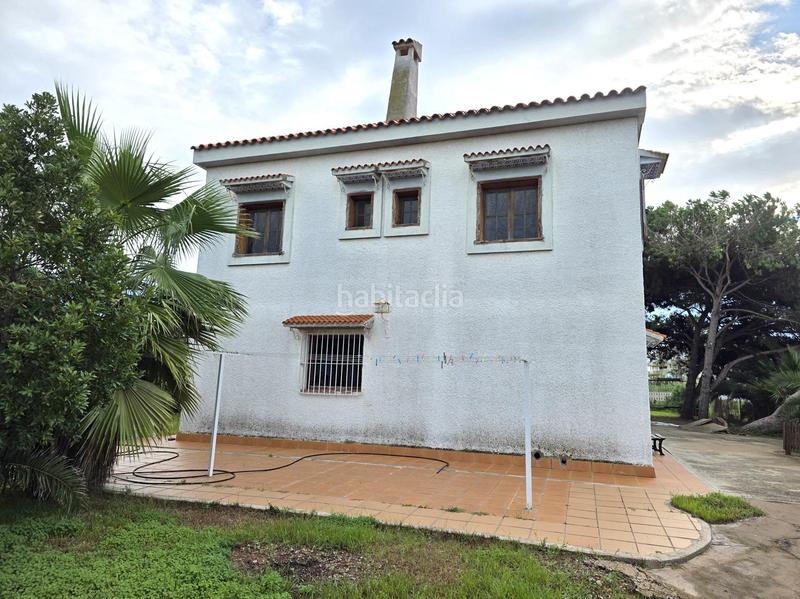 Foto c4569c32-3fb3-4f51-b84c-c5e1663d1db0. Chalet in calle pl numero 7 105 in El Grao Castellón de la Plana