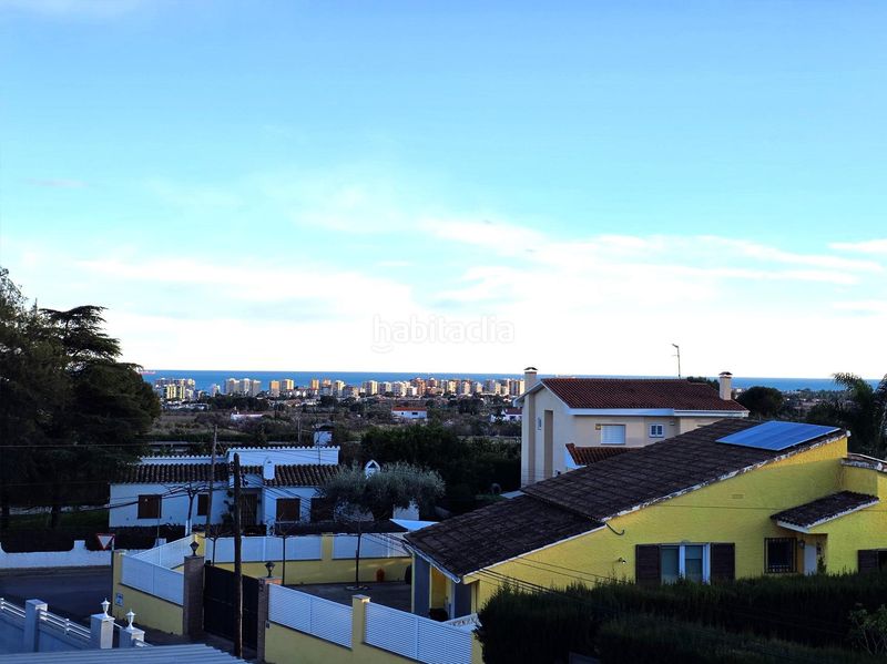 Foto 9eb94119-de82-44fd-b014-17b9e3ec1e8b. Xalet amb calefacció aparcament a Montornés-Las Palmas-El Refugio Benicasim / Benicàssim