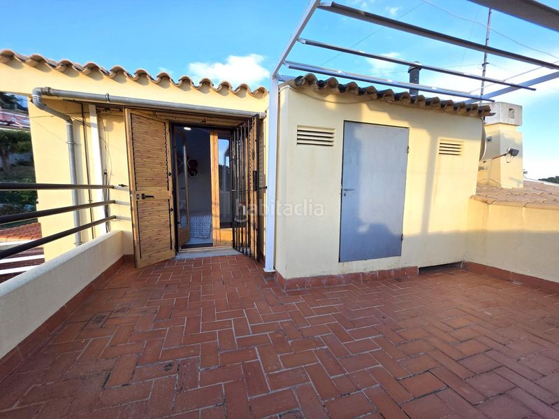 Foto d0531532-cd8b-4d2b-a438-e367867125b4. Xalet amb calefacció aparcament a Montornés-Las Palmas-El Refugio Benicasim / Benicàssim