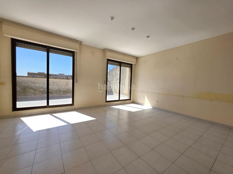 Foto 6cfeb301-0b9c-47bf-bfc2-c8d236f534f6. Ático en avenida hermanos bou 36 se vende ático dúplex en avenida hermanos bou, junto al museu. en Castellón de la Plana