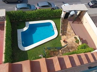Chalet  Calle de la dorada. Chalet a 200 metros de la playa con vistas al mar
