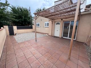 Location Maison jumelée à Nucli Urbà. En alquiler  en lloguer