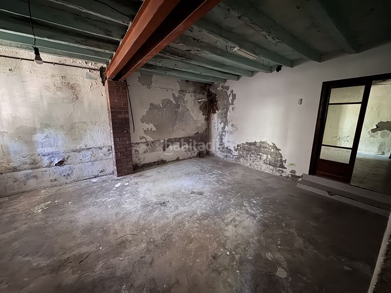 Foto f6a63985-6b22-4b8d-87b1-72a11bdfd707. Casa adossada amb aparcament a Piera