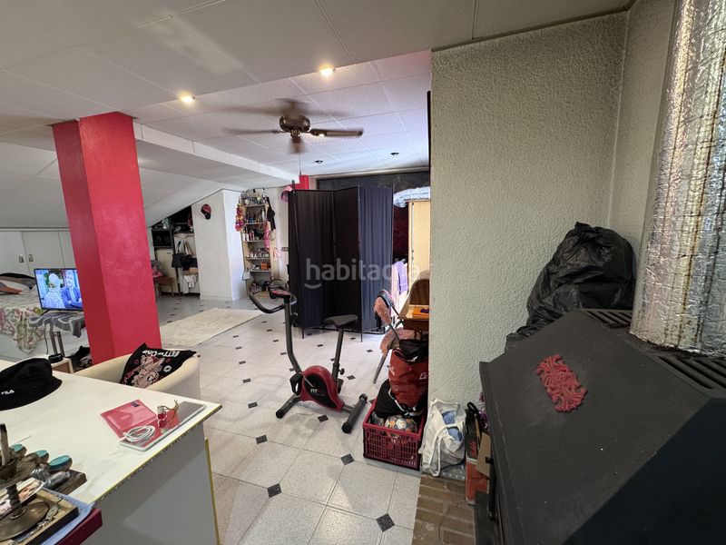 Foto c595f0c0-6c12-4563-81e4-956450e5e29d. Estudi amb calefacció a Nucli Urbà Esparreguera
