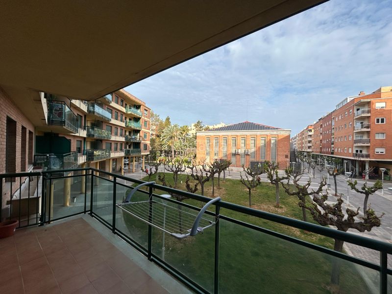 Foto 4d6f7eb5-950c-4b8d-a733-07873fc20282. Pis amb piscina a Puerto Benicarló