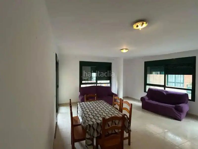 Foto a5fdbe91-f6bb-433d-8568-4ece68071838. Pis amb piscina a Puerto Benicarló