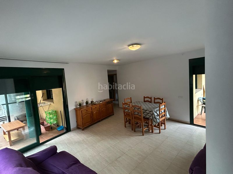 Foto b9eb8eda-1a28-4d95-b24b-3e255fc838d5. Pis amb piscina a Puerto Benicarló