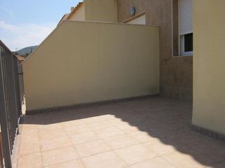 Rent Chalet in Las Atalayas-Urmi-Cerro Mar. Chalet sin muebles 3 hab. en peñiscola