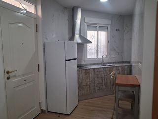 Location Rez-de-chaussée à Pueblo. Anual. planta baja 2 hab en  benicarlo