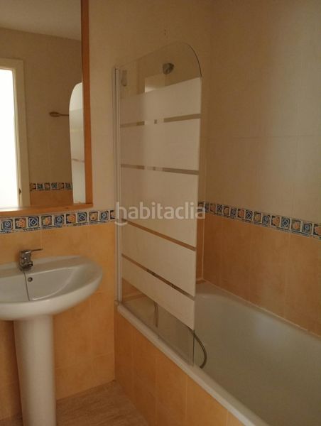 Foto cff828fd-e9d2-46e3-bb55-8eb4f00999d1. Pis a La Volta Peñíscola