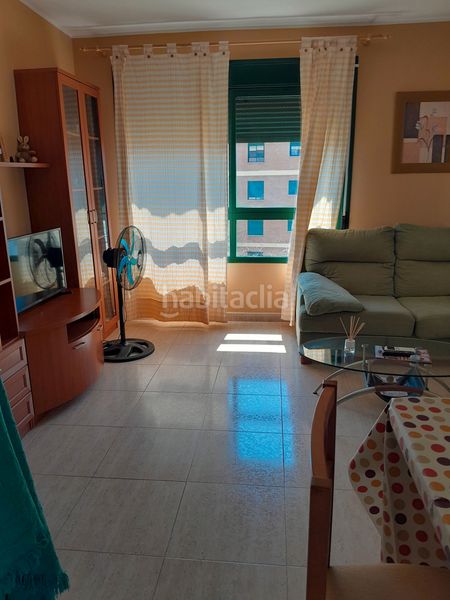 Foto 93226d7b-3e39-47fb-9d4e-4c79d52e81ff. Lloguer pis amb calefacció aparcament piscina a Puerto Benicarló