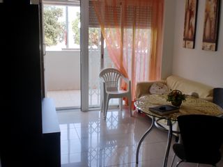 Miete Appartement in Papa Luna - Platja del Gurugú. Apart.1hab,amueblado