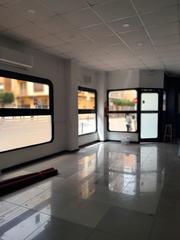 Location Local commercial à Puerto. Alquiler de local céntrico 100 mts en benicarló