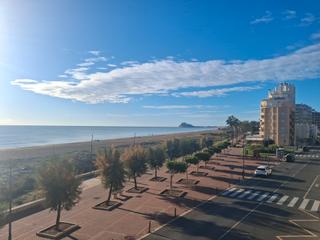 Appartement à Playa Norte. Venta piso amueblado 3 hab en peñiscola