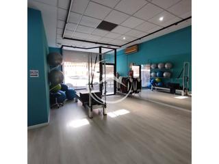 Traspàs Local Comercial a Zona Concordia. Traspaso centro de pilates, yoga, etc. en activo, acondicionado