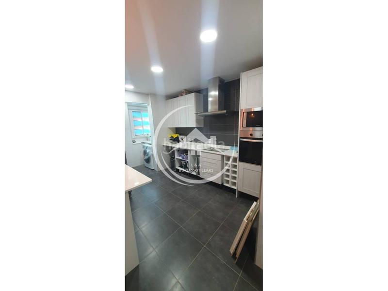 Foto 6bc2a138-e238-41c6-811b-40cac4cb9133. Appartamento con parcheggio in Metro - Auditorio Paiporta