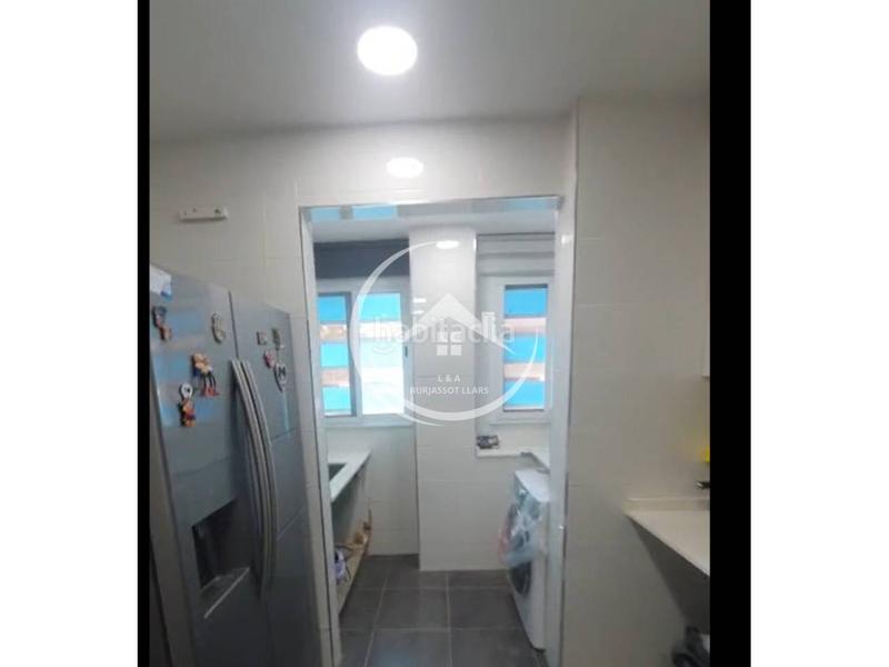 Foto f6f91157-b616-459d-a061-f1c0e084dc3e. Appartamento con parcheggio in Metro - Auditorio Paiporta