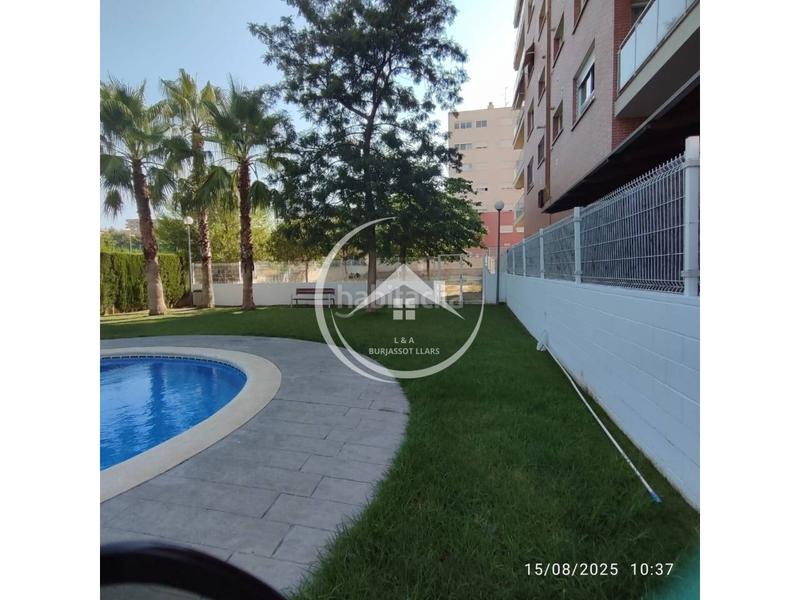 Foto 4a4314bf-fa87-40db-bc8b-fe001abb5d7c. Pis amb aparcament piscina a Valterna Paterna