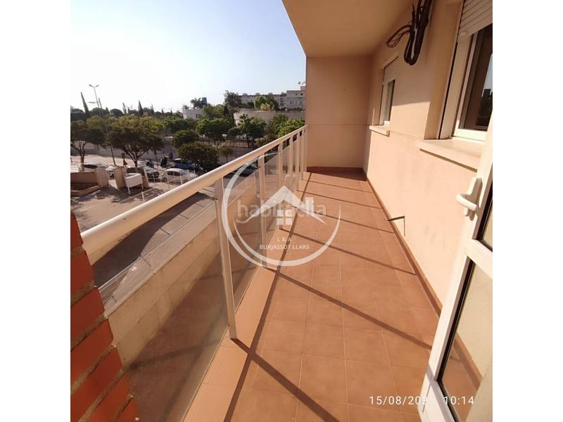 Foto a7425982-a176-40b8-a0de-3f139ea490b8. Pis amb aparcament piscina a Valterna Paterna