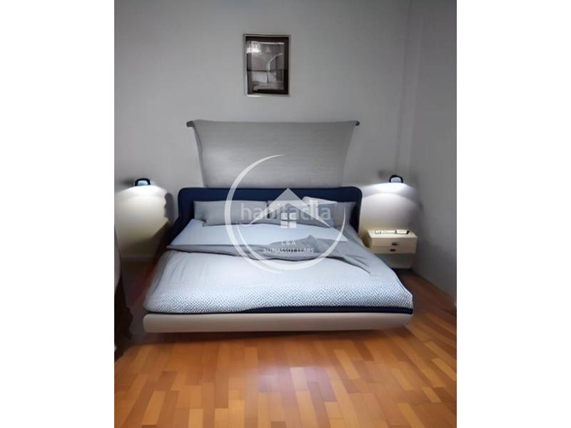 Foto a6f19289-294e-4045-aee8-7175c5f758d0. Pis a Plaza Xúquer Paiporta