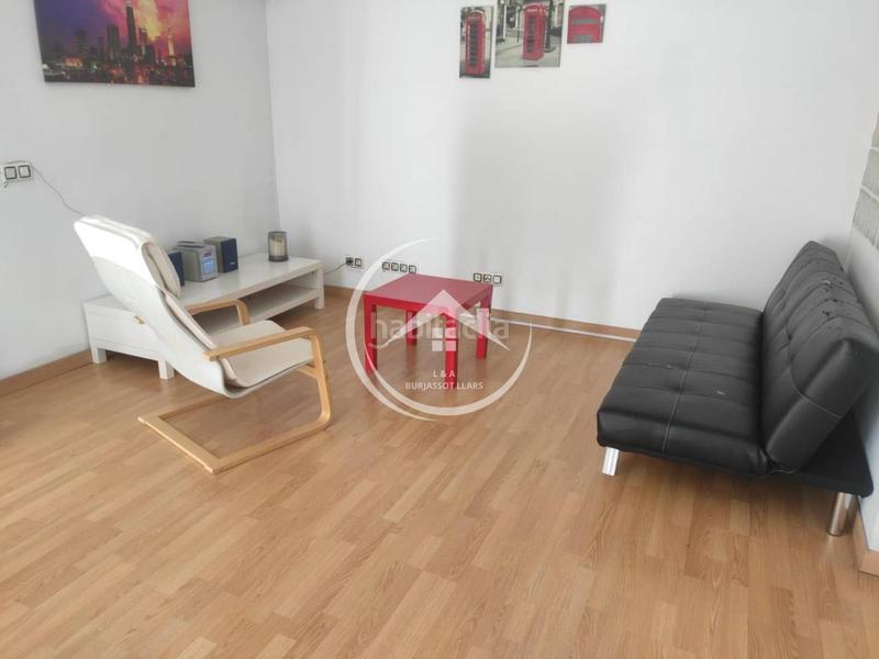 Foto fcd468b4-c00f-40f1-8f73-c59227161937. Pis a L´Eixereta Burjassot