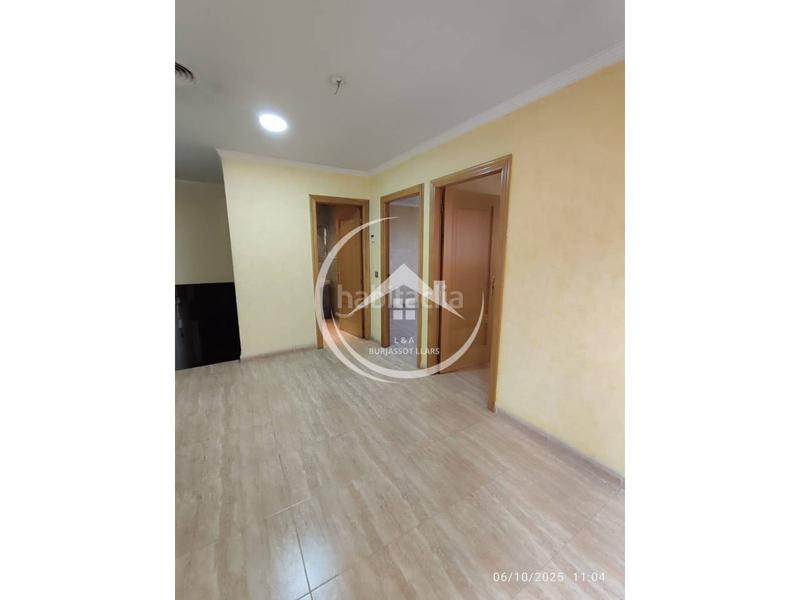 Foto 0aa30753-7ab8-4a59-b914-4eb2760bd257. Alquiler oficina  en alquiler en leixereta en Burjassot