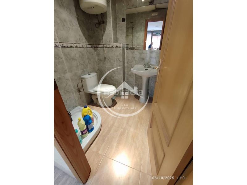 Foto 822f0af8-81f8-4e3a-bf58-317ade632aad. Alquiler oficina  en alquiler en leixereta en Burjassot