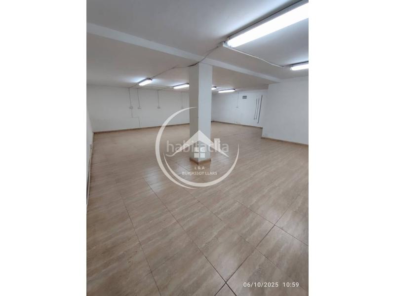 Foto bc32d6db-45de-4b50-8678-64fac76a4d26. Alquiler oficina  en alquiler en leixereta en Burjassot