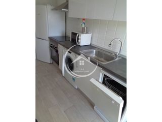 Rent Flat  Calle santiago garcía. Excelente piso para estudiantes  4 habitaciones y 2 baños en bur