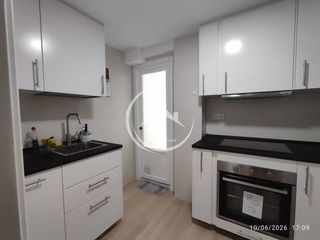 Lloguer Pis  Calle menéndez pelayo. Estudiantes excelente piso a estrenar de tres habitaciones en zo