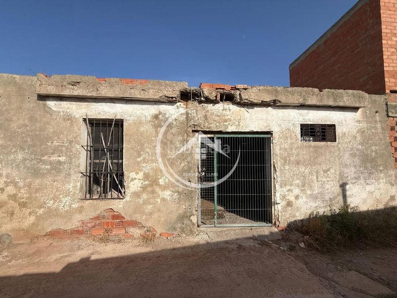 Foto 060dab4f-7e31-4130-81f5-0d1ddb8c8e4a. Terreny residencial a Avenida de Abril-9 de Octubre Sagunt