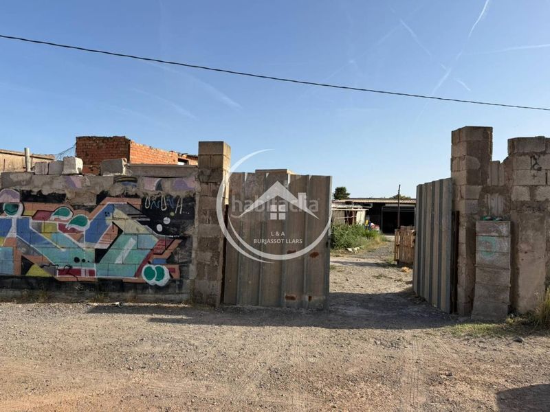 Foto 6ec1cb4e-8bdd-459b-8410-598a7d04d3c3. Terreny residencial a Avenida de Abril-9 de Octubre Sagunt
