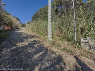 Terrain résidentiel à Calle vilafranca conflent cp1f 26. Parcela muy cercana al centro de cervelló