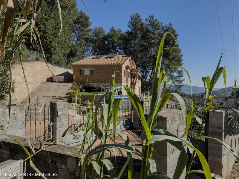 Foto 5d29aa3a-ac7e-4d56-ac94-0062cec7d021. Wohngrundstück in calle vilafranca conflent cp1f 26 in Cervelló