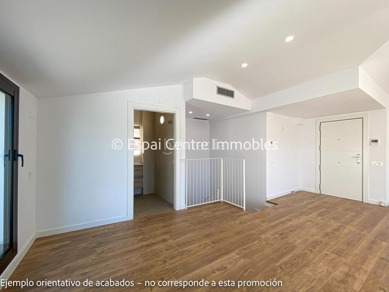 Foto 187db419-a50e-4f13-b60f-d175073ca6a1. Piano terra con riscaldamento in Segle XX Terrassa