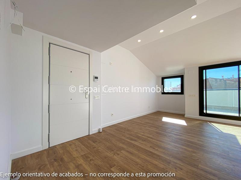 Foto 65bb7d7e-5ddc-4382-89f8-a3019c611e3b. Piano terra con riscaldamento in Segle XX Terrassa