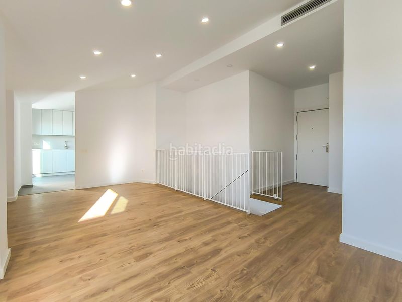 Foto 5503160b-f359-48da-ba26-e77c014342f7. Àtic a Segle XX Terrassa