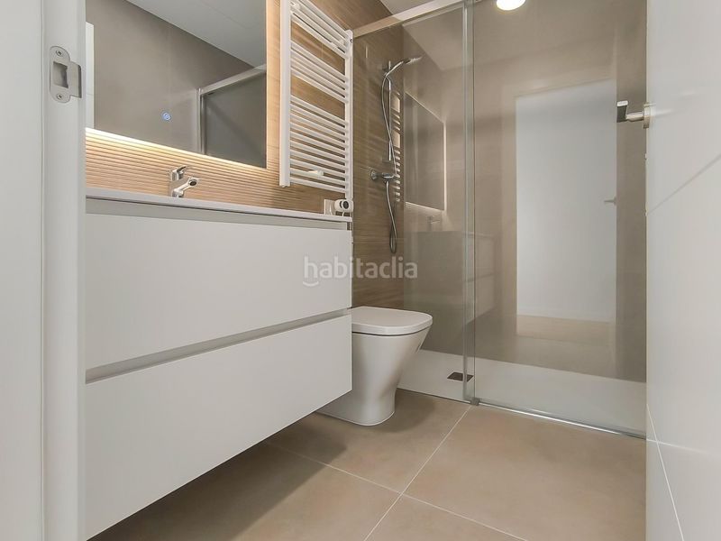 Foto b76261f0-188d-44a2-9340-1ed65b82523e. Àtic amb calefacció aparcament a Segle XX Terrassa