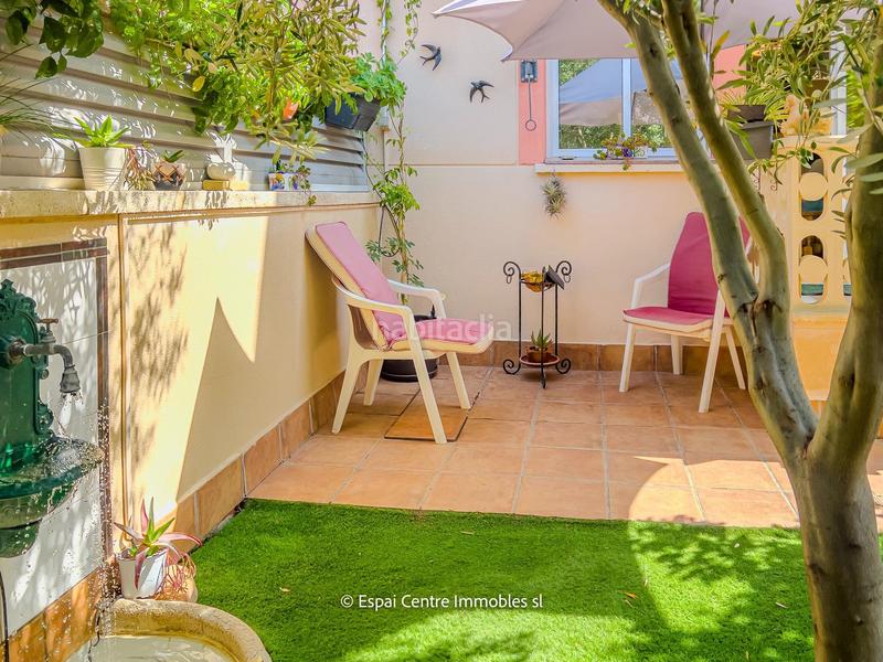 Foto 06acb29d-d117-4157-b235-edd7f923a3a2. Casa aparellada amb calefacció aparcament piscina a Roda de Barà