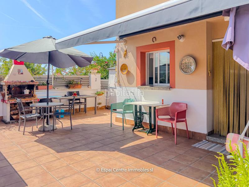 Foto 1b437138-e674-44bf-82ca-7a5036769e67. Casa aparellada amb calefacció aparcament piscina a Roda de Barà