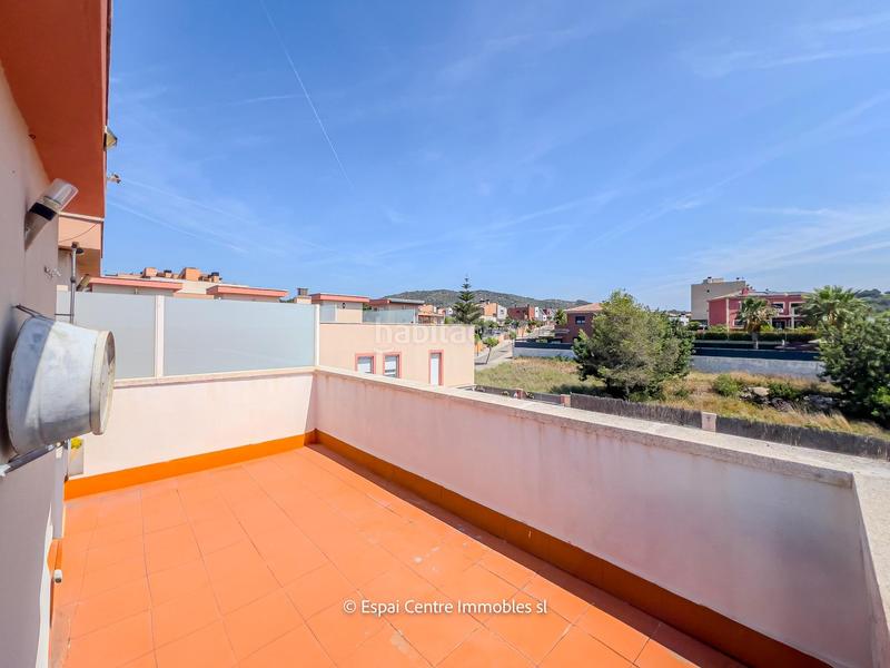 Foto 42ccd692-bad9-448f-ae34-f48e61a61cad. Casa aparellada amb calefacció aparcament piscina a Roda de Barà