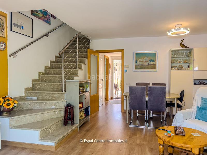 Foto 547e2ca2-77a4-4ab4-b3fc-cc8f27b58a5a. Casa aparellada amb calefacció aparcament piscina a Roda de Barà