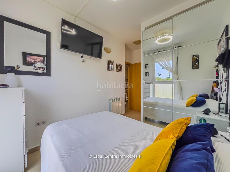 Foto f03d2e27-4957-4dad-9825-9541d55fb8d9. Casa aparellada amb calefacció aparcament piscina a Roda de Barà