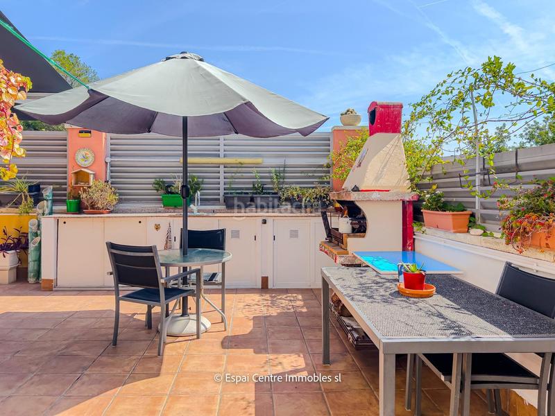 Foto fddb741b-49d0-45b1-97f0-37e888626872. Casa aparellada amb calefacció aparcament piscina a Roda de Barà