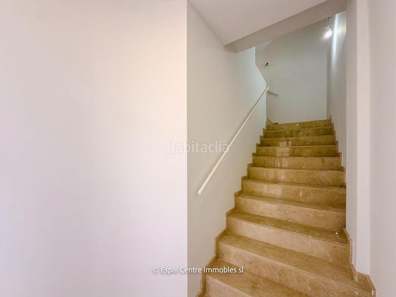 Foto 6d97694e-59e9-432d-8b17-90cce941c6e5. Casa adosada chalet adosado con acabados premium y tecnología domótica en Terrassa