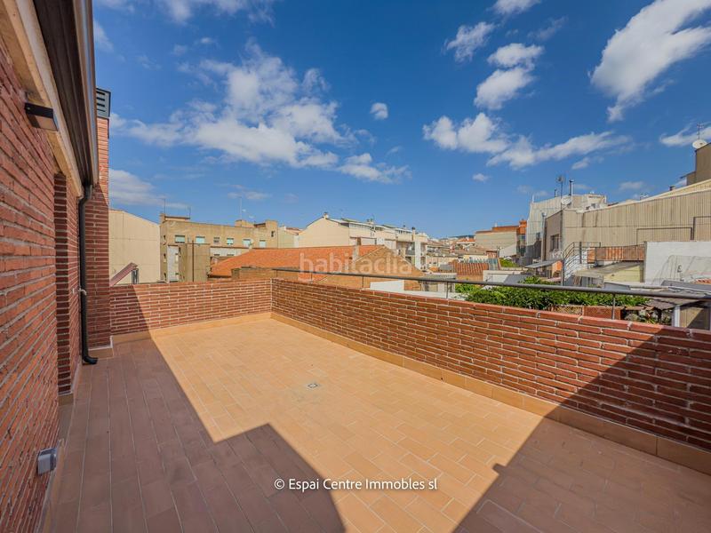 Foto 9ee5460d-d676-49e6-955f-7c54c014544a. Casa adosada chalet adosado con acabados premium y tecnología domótica en Terrassa